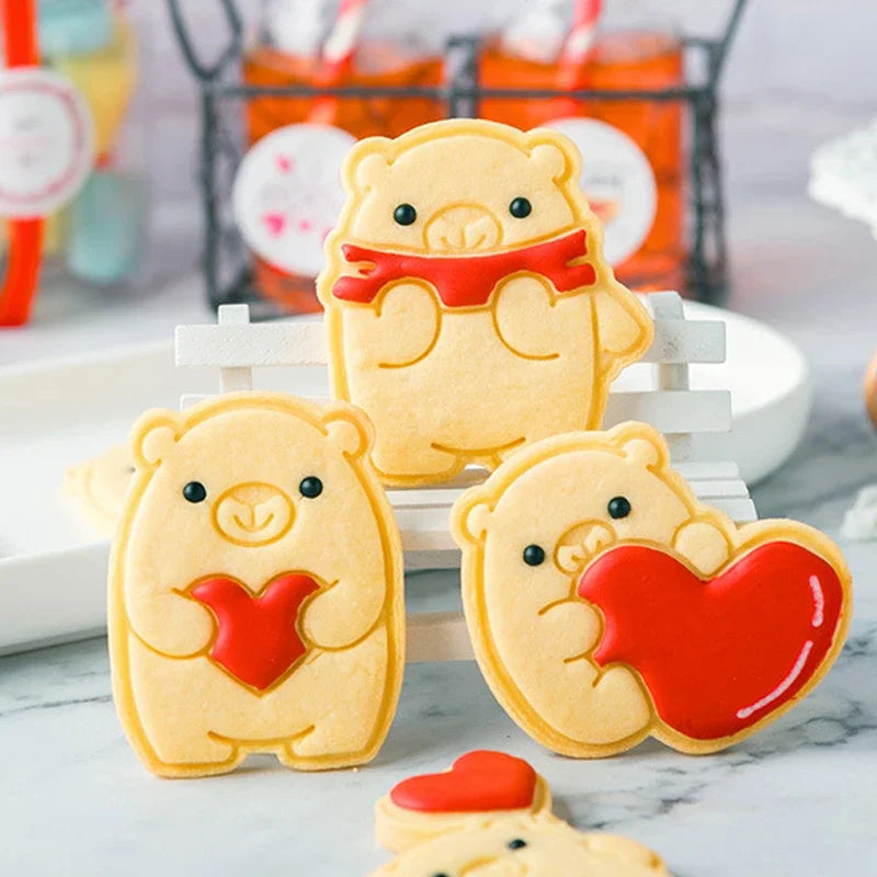 Cute Bear Love Heart Plastic 3D Cookie Molds Cutter