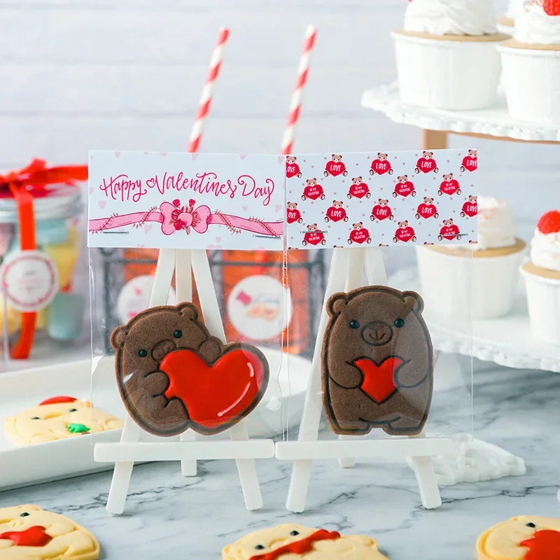 Cute Bear Love Heart Plastic 3D Cookie Molds Cutter