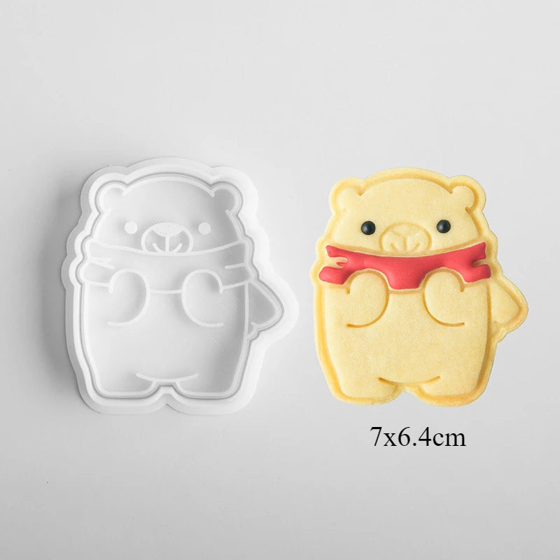 Cute Bear Love Heart Plastic 3D Cookie Molds Cutter
